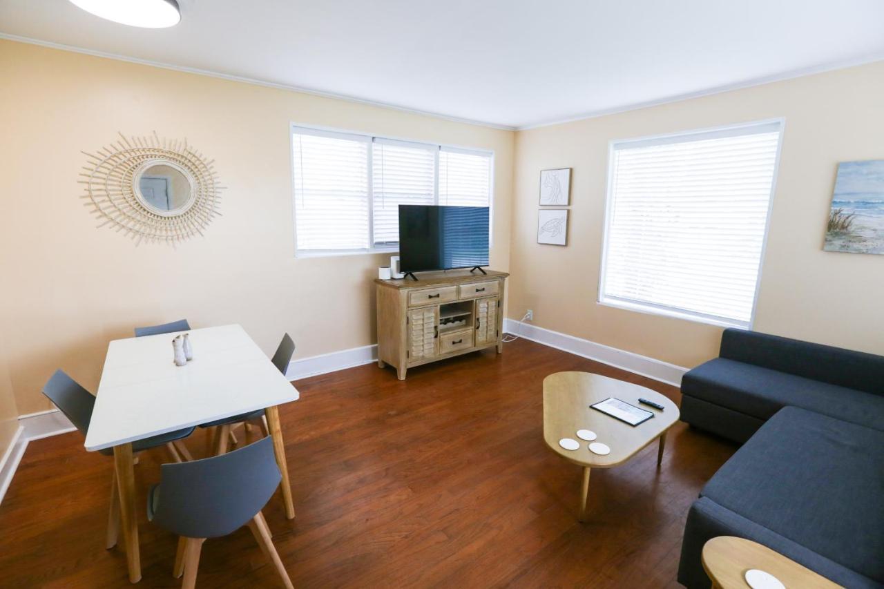 Centrally Located Efficiency One Mile To The Beach! Jacksonville Beach Extérieur photo