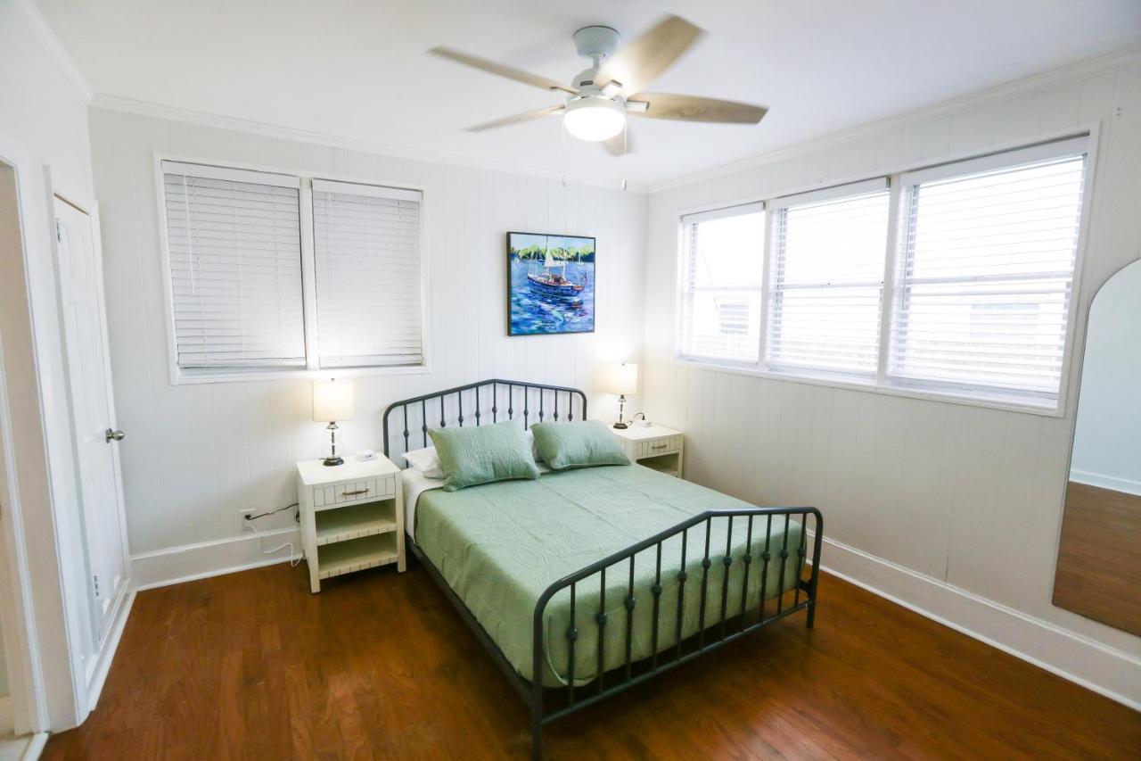 Centrally Located Efficiency One Mile To The Beach! Jacksonville Beach Extérieur photo
