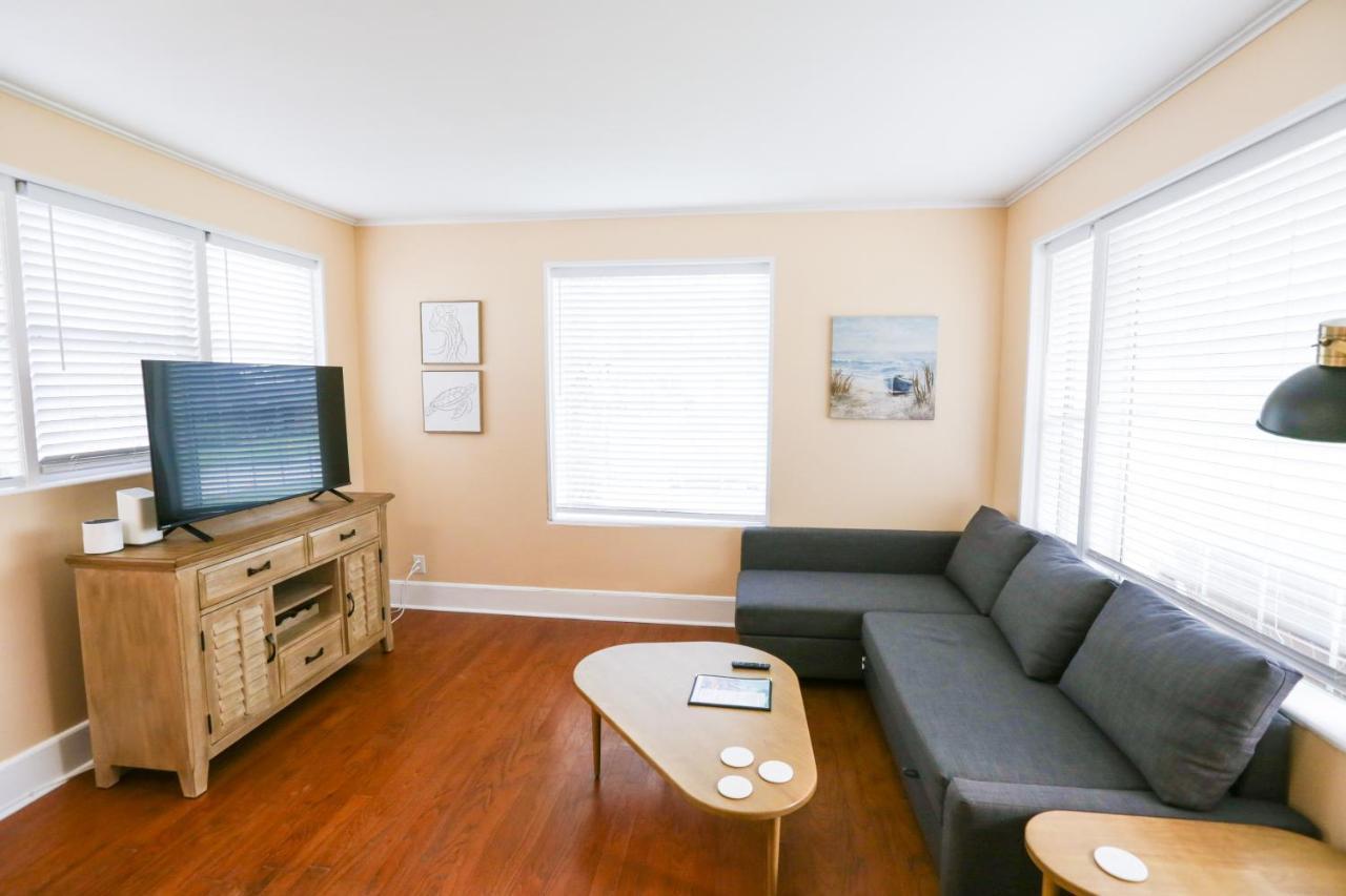Centrally Located Efficiency One Mile To The Beach! Jacksonville Beach Extérieur photo